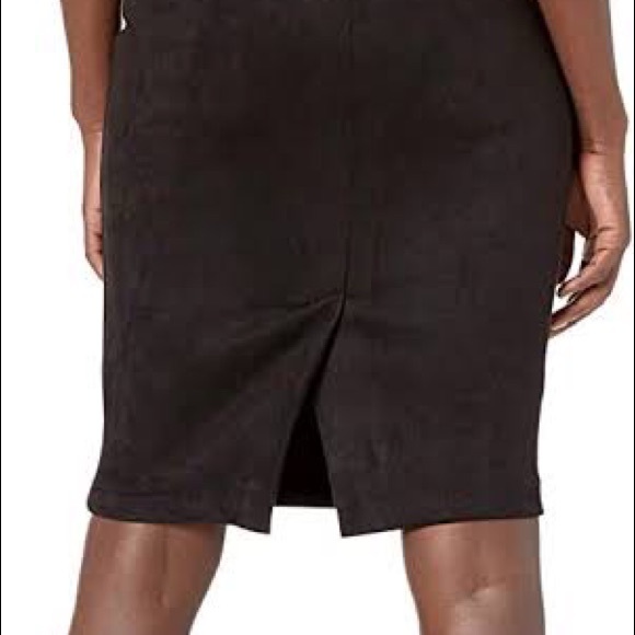 Calvin Klein sleeveless black dress with gold zipper detail - Picture 6 of 6